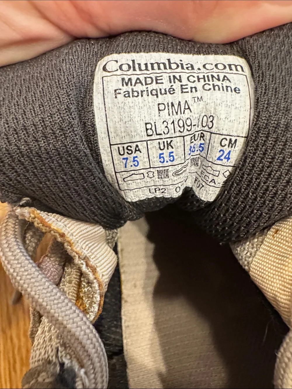 Columbia Woman's Pima Hiking Trail Shoes